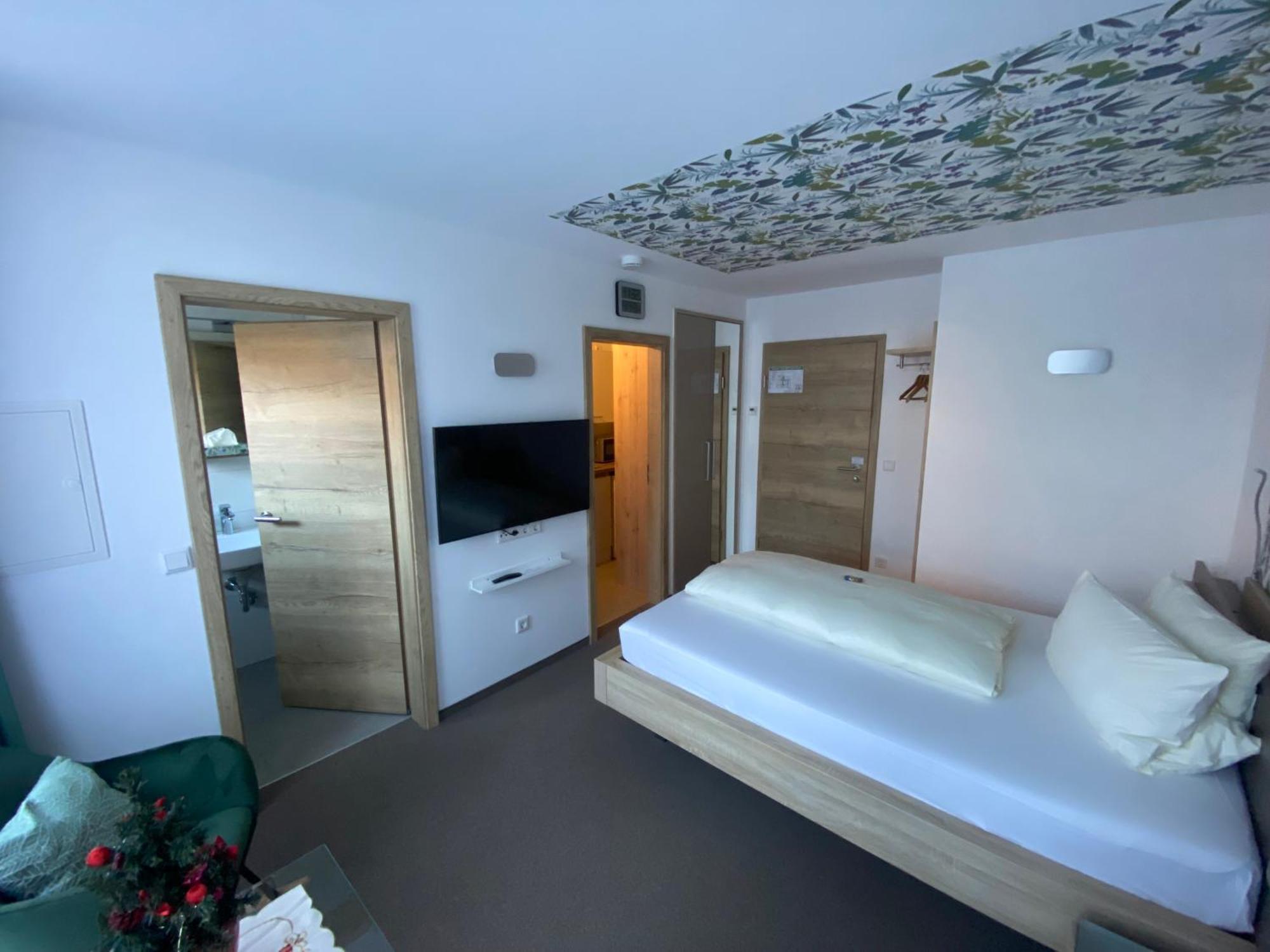 Hotel Atrium Garni Herzogenaurach Esterno foto